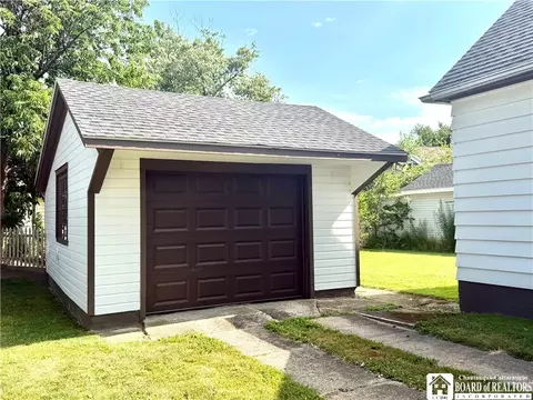 32 Willowbrook Ave, Dunkirk, NY 14048 photo 7