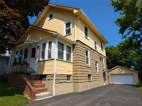 46 Fleming St, Rochester, NY 14612