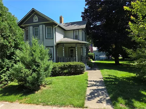 83 Pre Emption Rd, Benton, NY 14415