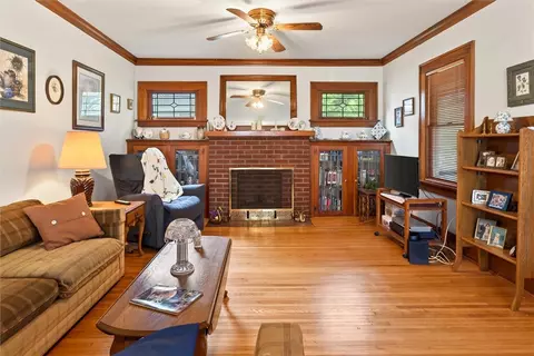 Living - 3948 Culver Rd, Irondequoit, NY 14622 photo 4 of 7