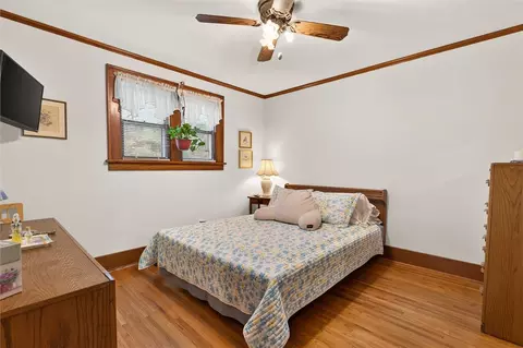 Bedroom - 3948 Culver Rd, Irondequoit, NY 14622 photo 1 of 5