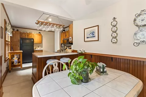 Dining - 3948 Culver Rd, Irondequoit, NY 14622 photo 6 of 6