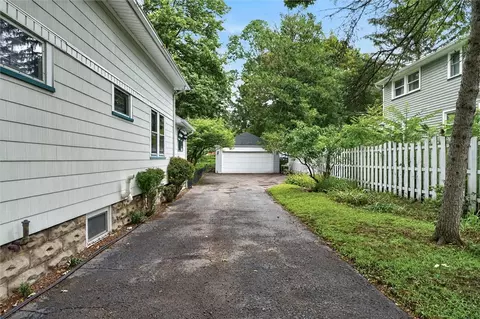 Exterior - 3948 Culver Rd, Irondequoit, NY 14622 photo 7 of 17