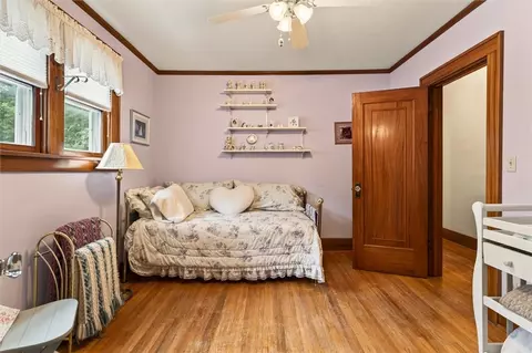 Bedroom - 3948 Culver Rd, Irondequoit, NY 14622 photo 5 of 6