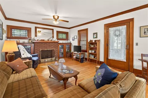 Living - 3948 Culver Rd, Irondequoit, NY 14622 photo 3 of 7
