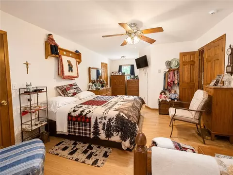 Bedroom - 2817 Main St, Piffard, NY 14533 photo 3 of 4