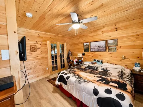 Bedroom - 2817 Main St, Piffard, NY 14533 photo 2 of 4