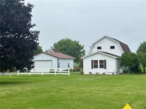 Exterior - 2817 Main St, Piffard, NY 14533 photo 1 of 9