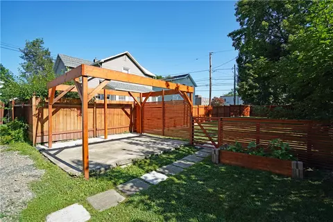 Exterior - 257 E 2nd St, Corning, NY 14830 photo 4 of 6