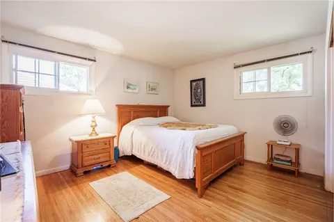 Bedroom - 77 Willowen Dr, Irondequoit, NY 14609 photo 1 of 4