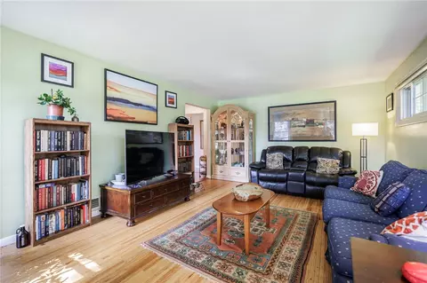 Living - 77 Willowen Dr, Irondequoit, NY 14609 photo 3 of 3