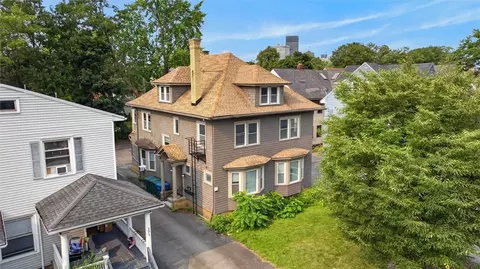 395 University Ave, Rochester, NY 14607