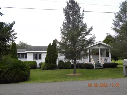 47 Heath Rd, Waverly, NY 14892
