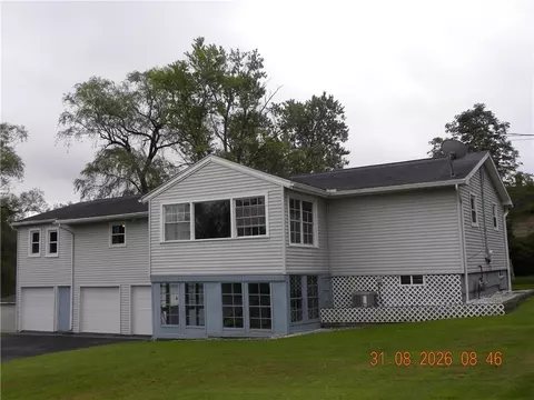 2 Smith Rd, Veteran, NY 14872