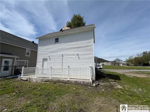 Exterior - 307 W Oak St, Olean, NY 14760 photo 1 of 2