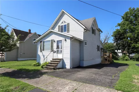 1071 Magee St, Elmira, NY 14901