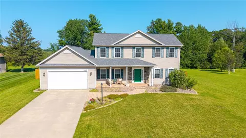 7682 Shoreline Blvd, Ontario, NY 14519