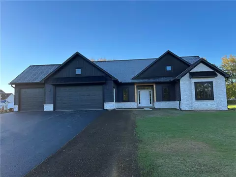 337 Rumford Rd, Greece, NY 14626