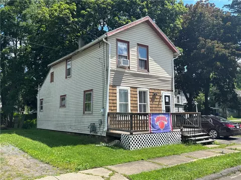 656 Johnson St, Elmira, NY 14901