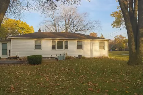 Exterior - 2495 Culver Rd, Irondequoit, NY 14609 photo 2 of 3