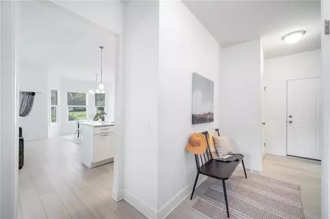 Entry Way - 511 Audubon Trl, Irondequoit, NY 14622 photo 2 of 2