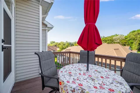 Exterior - 511 Audubon Trl, Irondequoit, NY 14622 photo 7 of 10