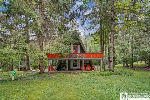 6678 Upper Rd, Ellicottville, NY 14731