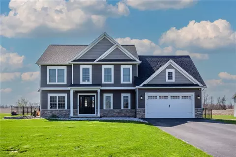 237 Collamer Rd, Parma, NY 14468