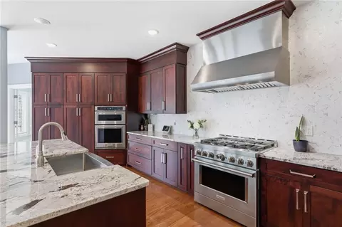 Kitchen - 667 Seneca Rd, Irondequoit, NY 14622 photo 3 of 4