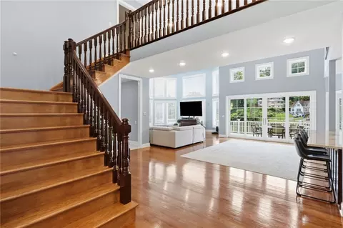 Entry Way - 667 Seneca Rd, Irondequoit, NY 14622 photo 1 of 3