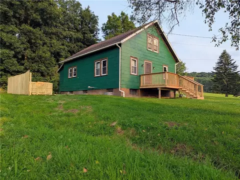 Exterior - 3268 Route 446, Eldred, PA 16731 photo 4 of 11