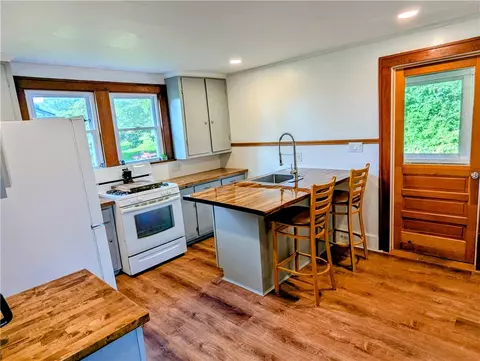 Kitchen - 3268 Route 446, Eldred, PA 16731 photo 1 of 5