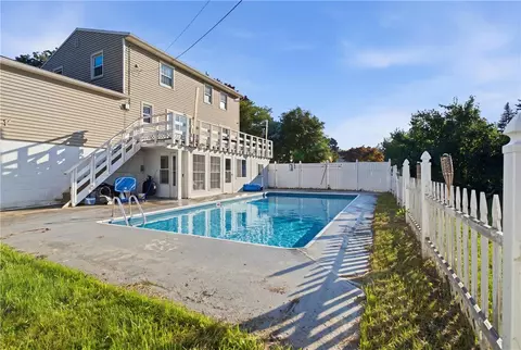Exterior - 968 Rumson Rd, Greece, NY 14616 photo 6 of 9