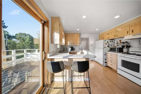 Kitchen - 968 Rumson Rd, Greece, NY 14616 photo 6 of 7