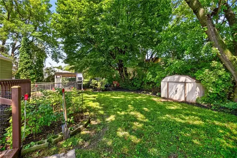 Exterior - 74 Vinal Ave, Irondequoit, NY 14609 photo 4 of 9