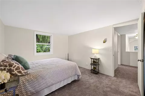 Bedroom - 187 Frontenac Hts, Irondequoit, NY 14617 photo 3 of 6