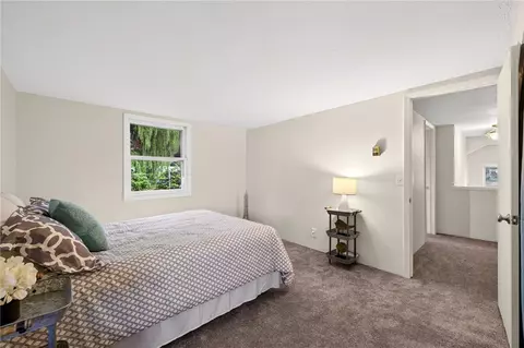Bedroom - 187 Frontenac Hts, Irondequoit, NY 14617 photo 3 of 6