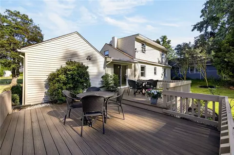 Exterior - 187 Frontenac Hts, Irondequoit, NY 14617 photo 8 of 13