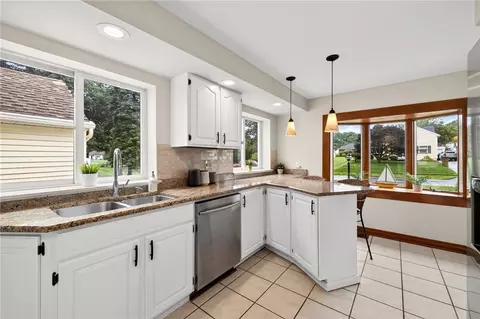 Kitchen - 187 Frontenac Hts, Irondequoit, NY 14617 photo 5 of 5