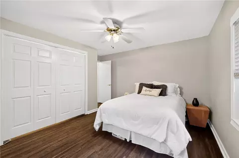 Bedroom - 187 Frontenac Hts, Irondequoit, NY 14617 photo 2 of 6