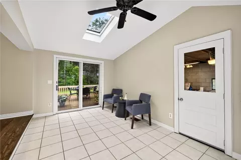 Entry Way - 187 Frontenac Hts, Irondequoit, NY 14617 photo 1 of 4