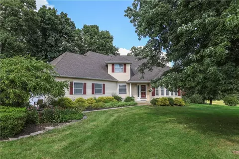 18 Turnberry Rd, Horseheads, NY 14845