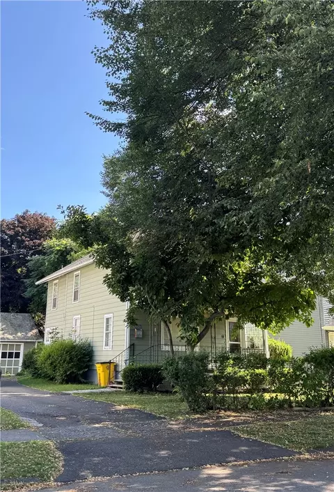 764 Carpenter St, Elmira, NY 14901