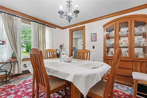 Dining - 3275 Culver Rd, Irondequoit, NY 14622 photo 2 of 3