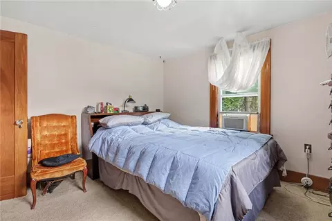Bedroom - 3275 Culver Rd, Irondequoit, NY 14622 photo 1 of 8