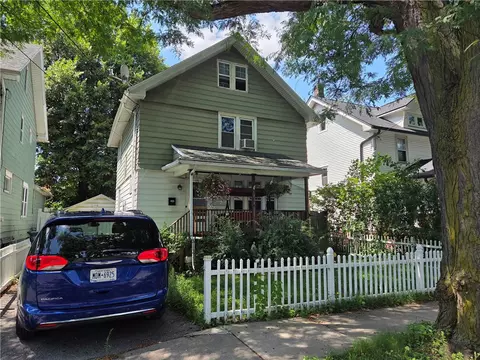 351 Glide St, Rochester, NY 14611