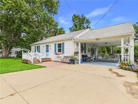 310 Seaward Ave, Bradford, PA 16701