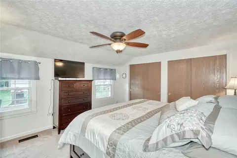 Bedroom - 721 Close Cir, Webster, NY 14580 photo 3 of 8