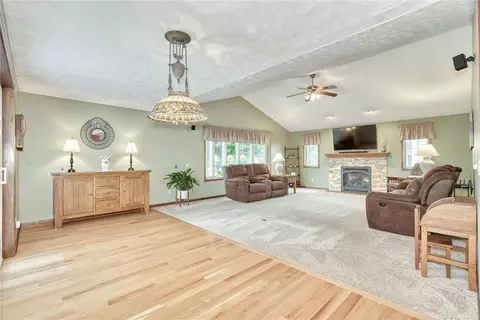Living - 721 Close Cir, Webster, NY 14580 photo 1 of 6