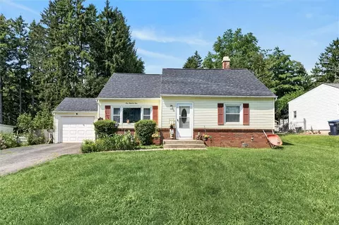 101 Hubbard Dr, Chili, NY 14514